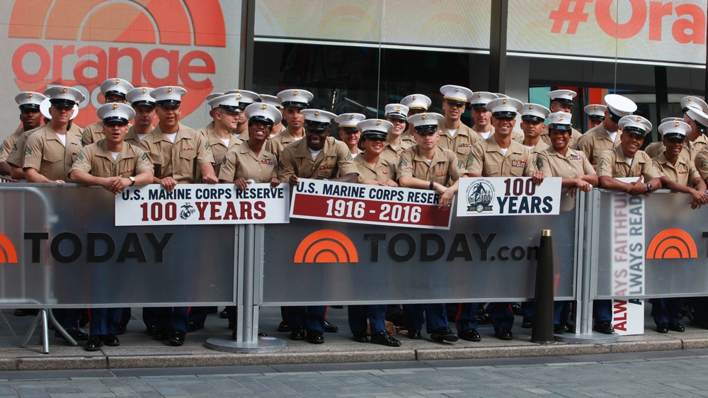 Marines celebrate U.S. Marine Corps Reserve Centennial in New York