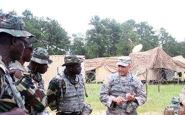 Logistics brings Senegalese, U.S. Soldiers together