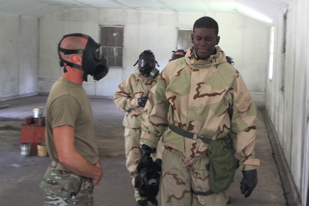 9th BEB Soldiers build confidence in CBRNE chamber