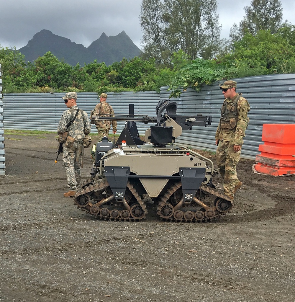 TARDEC tests Manned-Unmanned Teaming capabilities in Pacific Initiative
