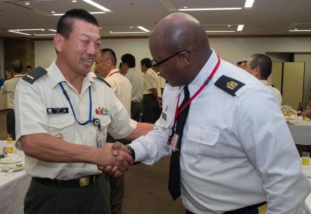 A meeting between sergeants major