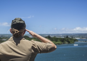 13th MEU patrols the seas during Western Pacific Deployment 16-1