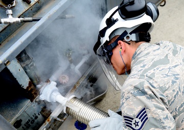 Cryogenics give pilots breath of fresh air