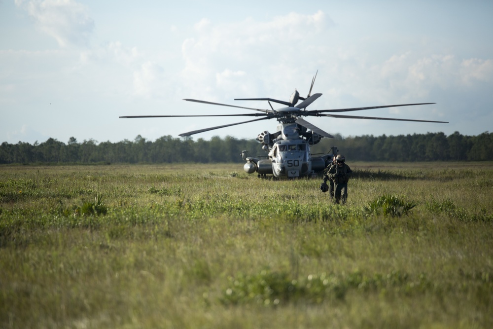 10th Marine Regiment Conducts Exercise Arrowhead Thunder