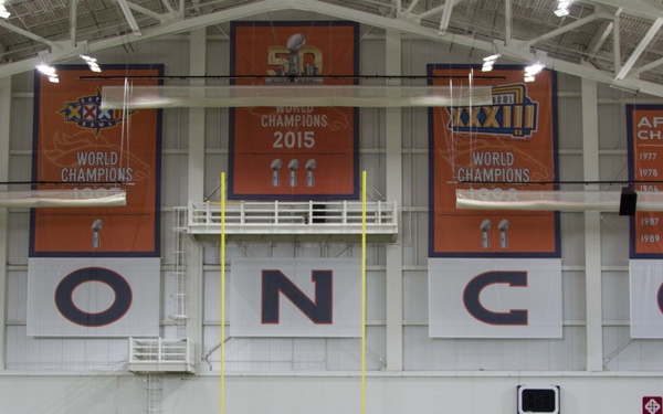 Iron Horse Soldiers spend day with Super Bowl Champs