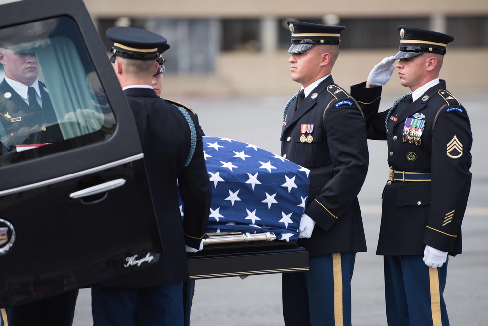 Dignified Transfer at Reagan National Airport