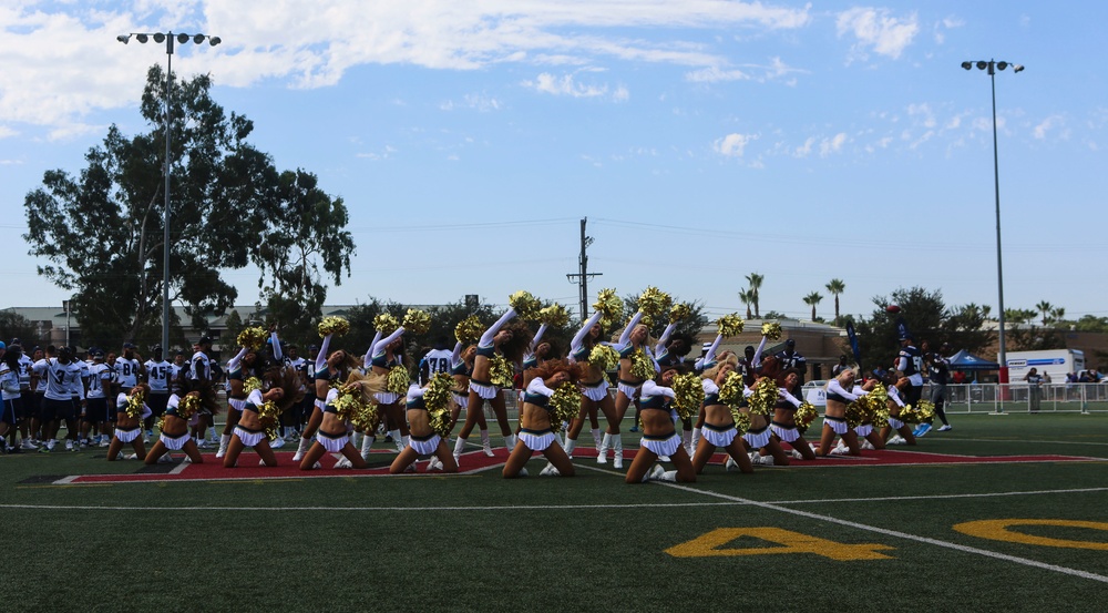 Chargers visit MCAS Miramar