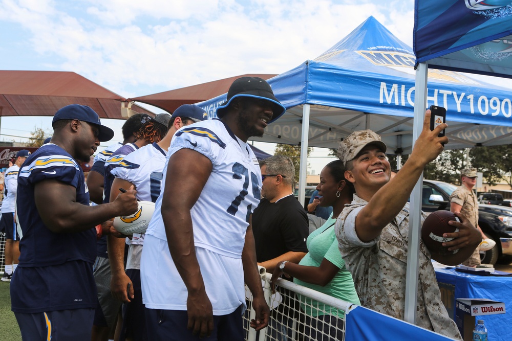 Chargers visit MCAS Miramar