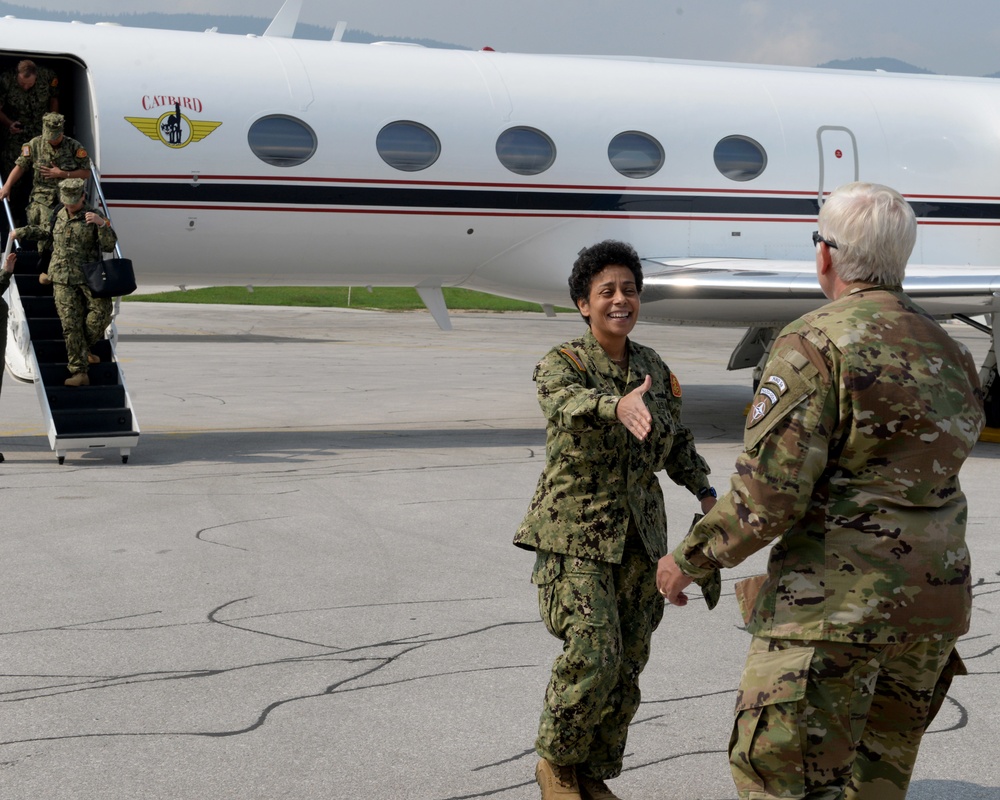 JFC Naples commander makes her first trip to Sarajevo, discusses BiH path to NATO