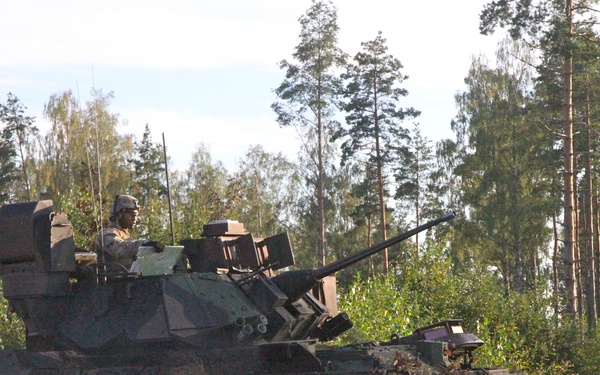 Speed and Power Soldiers join forces during Combined Arms Live Fire Exercise