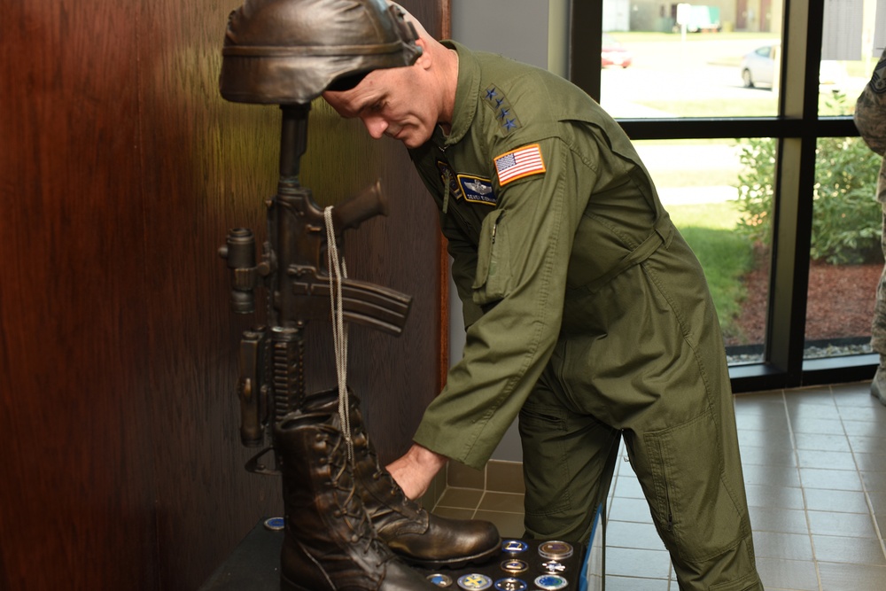 Air Mobility Commander tours Stewart Air National Guard Base