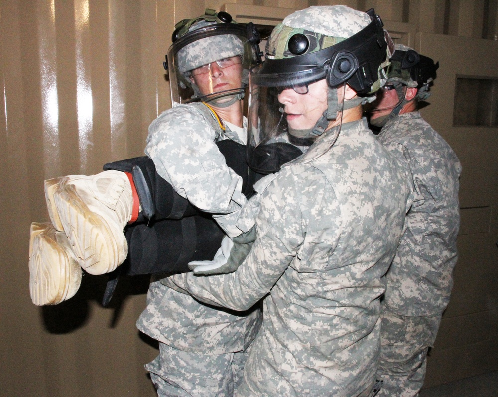 Military Police train fr GITMO through CSTX