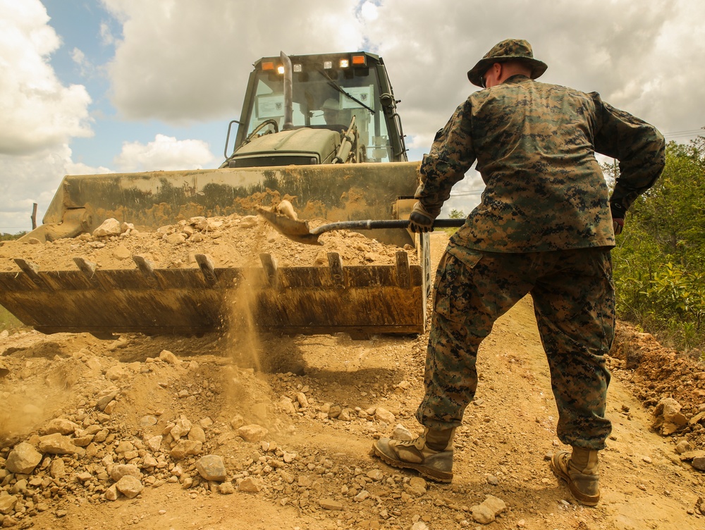 MWSD-31 repairs damaged roads in Belize