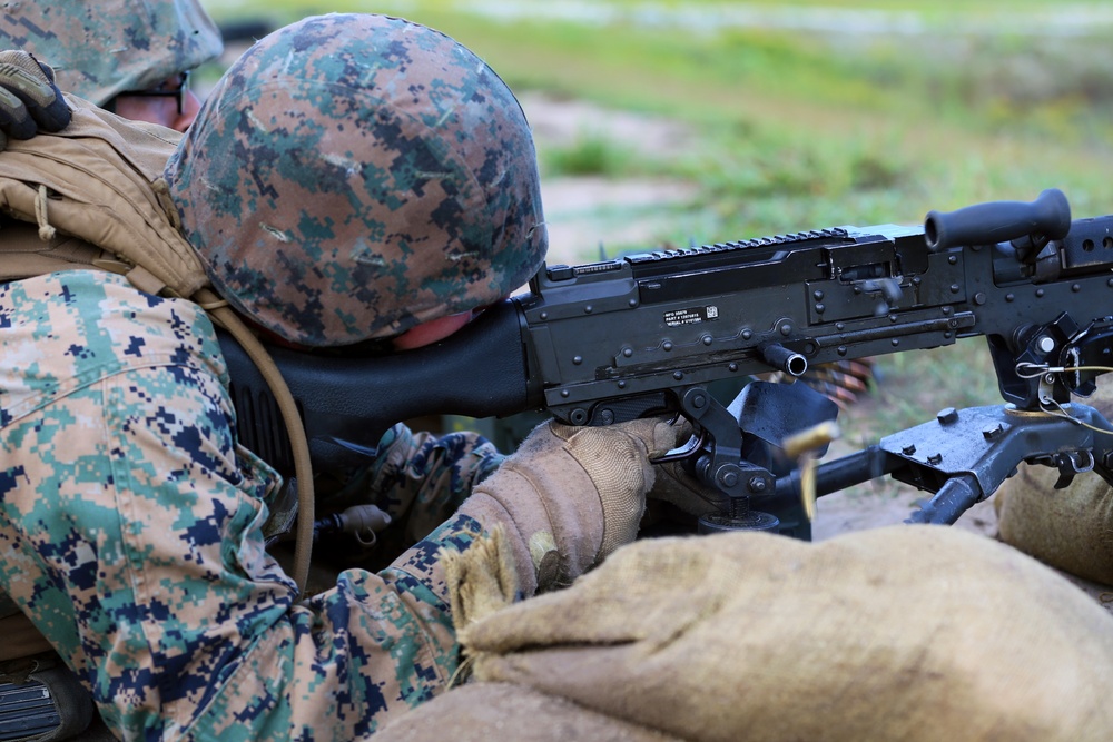 2nd LAAD Marines shoot straight during weapon systems training