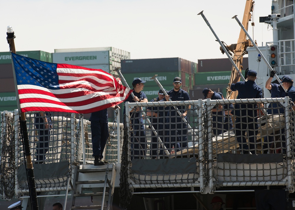 Coast Guard Cutter Active Arrives at LA Fleet Week