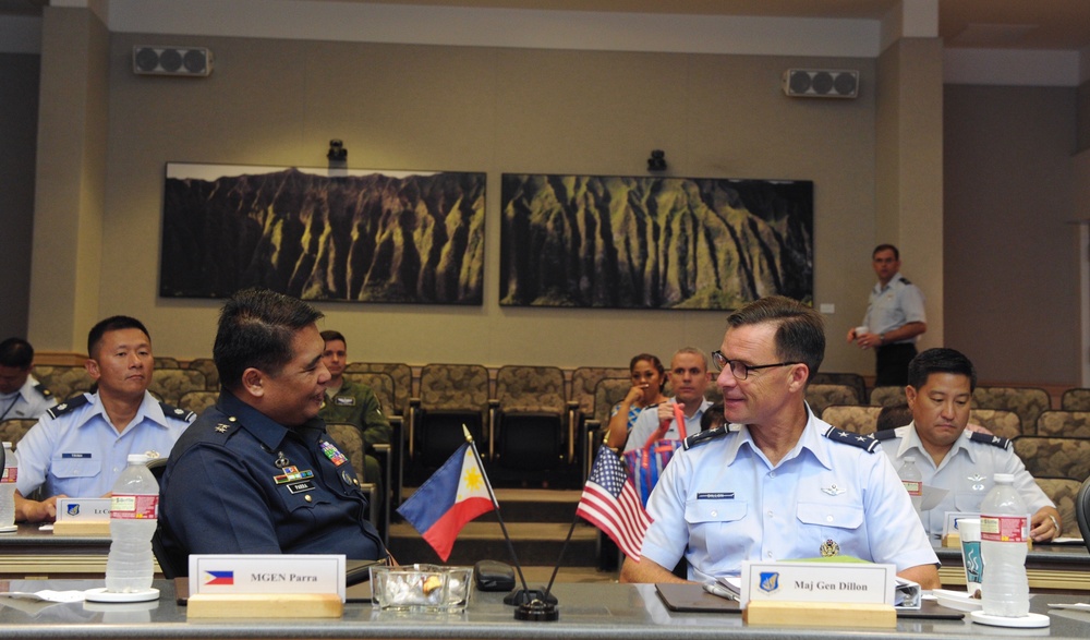 U.S., Philippine Airmen talks enhance interoperability