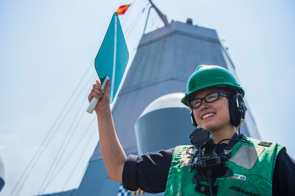 Green Bay conducts replenishment at sea