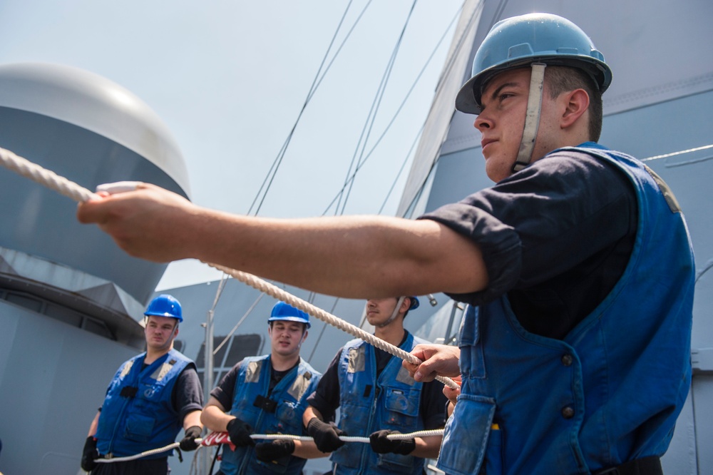 Green Bay conducts replenishment at sea