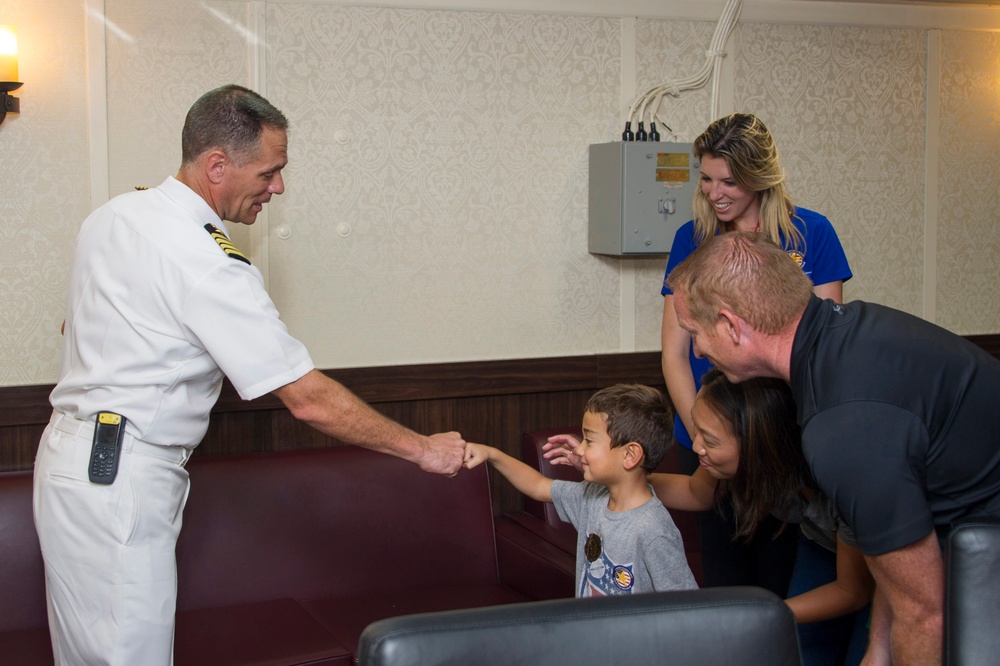 Ship Tours at LA Fleet Week 2016