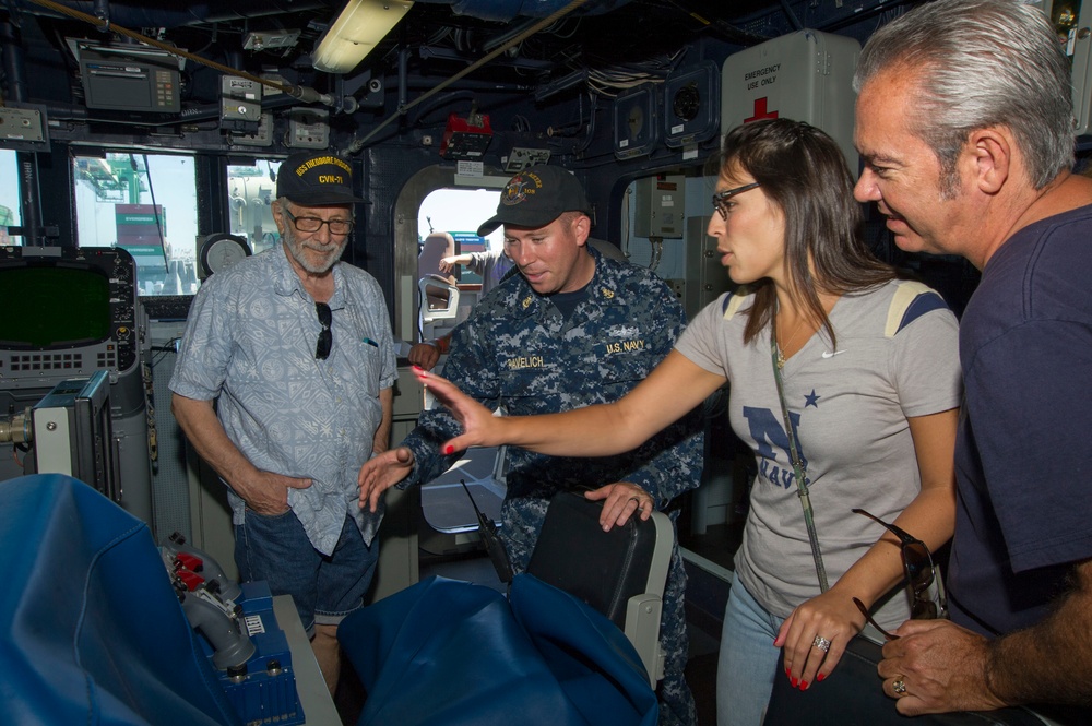 Ship Tours at LA Fleet Week 2016