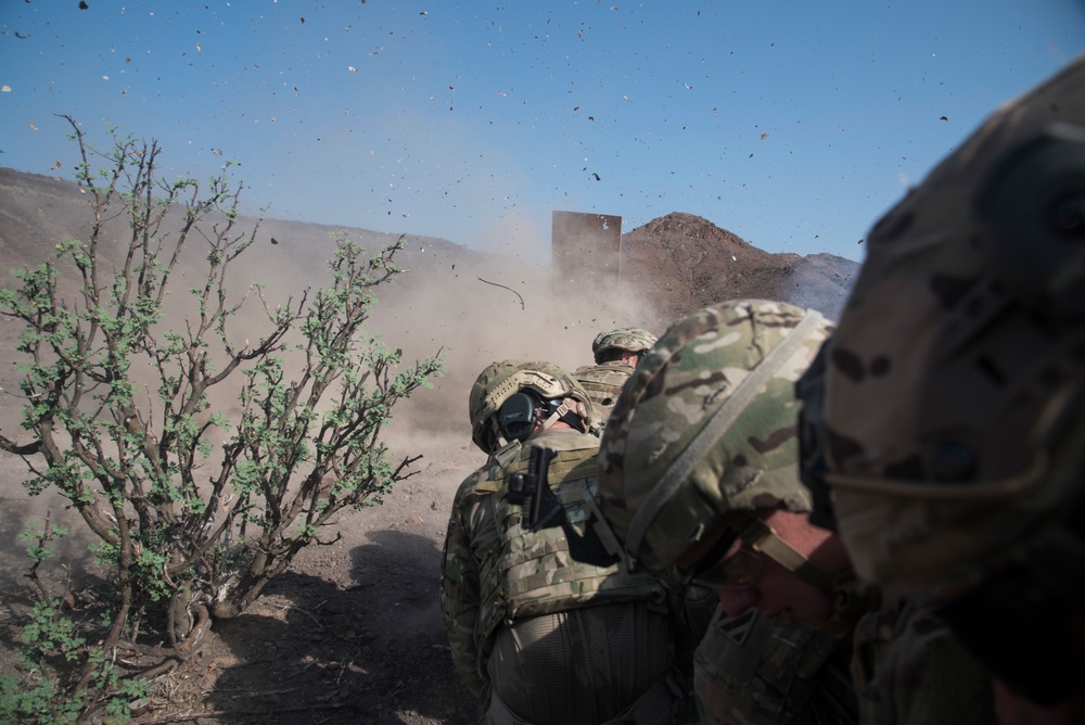 EARF Soldiers conduct demolition training
