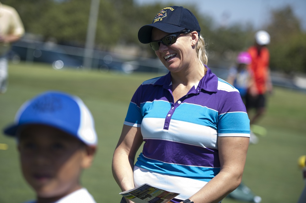 Service Members Volunteer at The First Tee During LA Fleet Week 2016