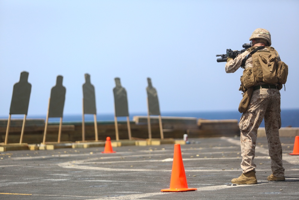 22nd MEU Marines Shoot and Move Aboard USS San Antonio