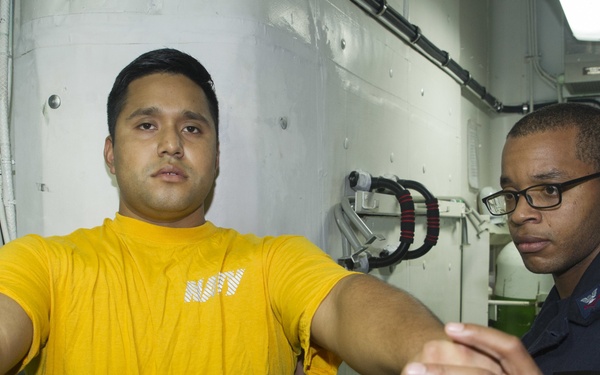 USS George Washington (CVN 73)