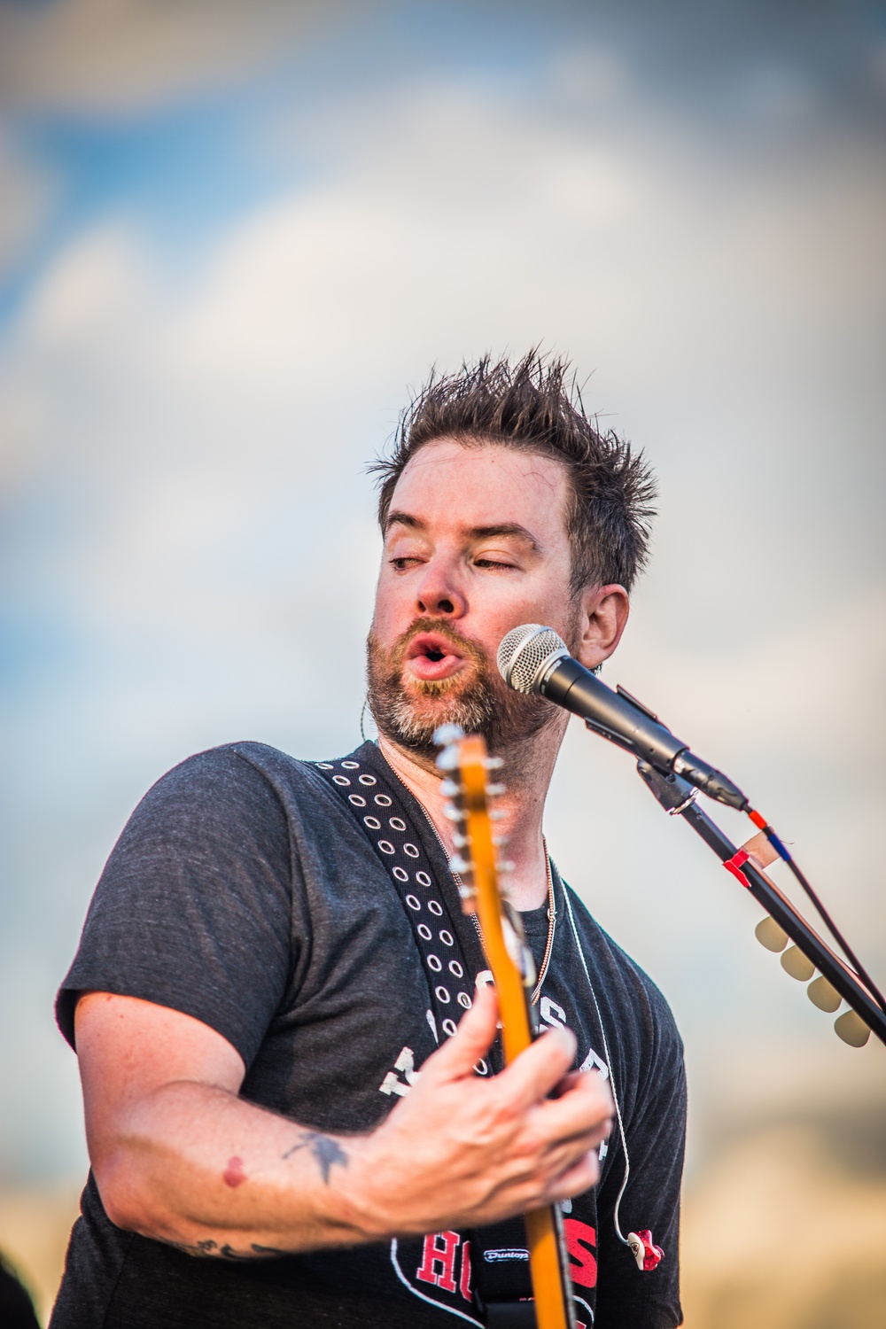 David Cook performs for community during air show