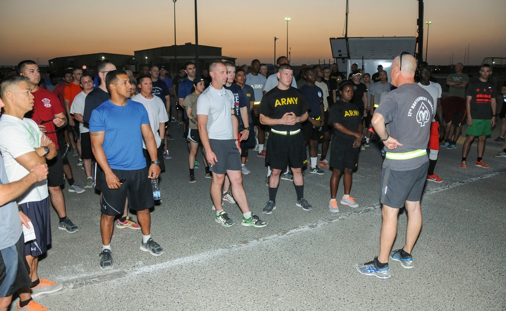 CSM addresses Soldiers before 'Remembrance Run'