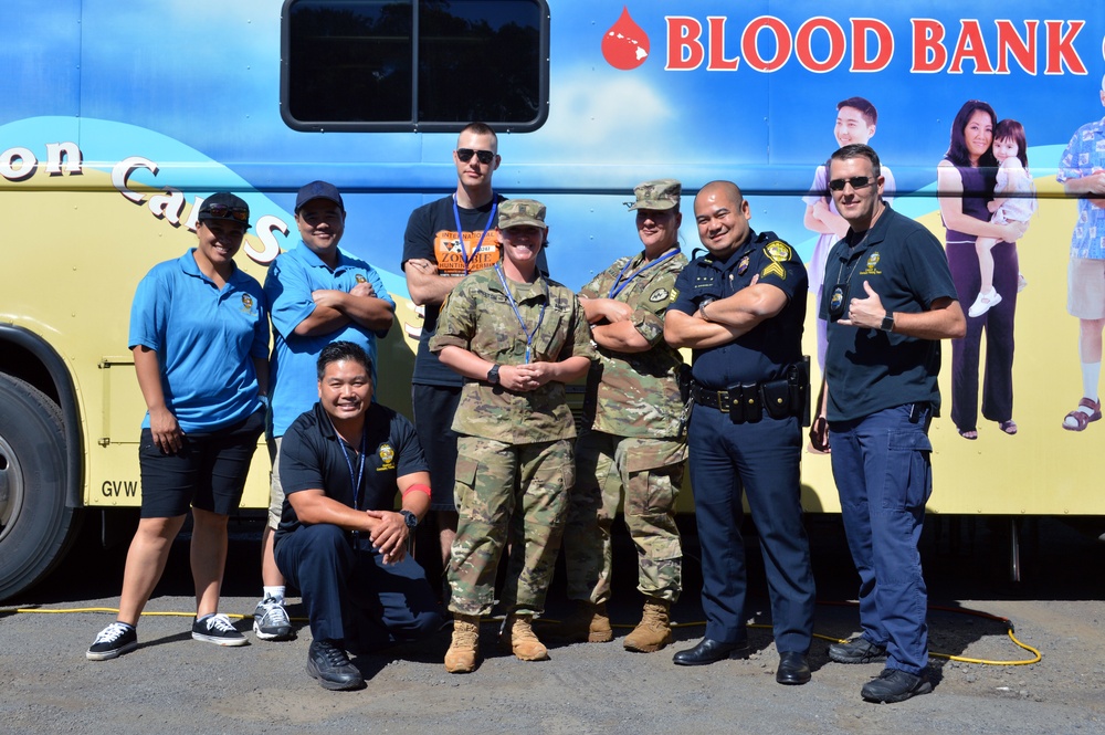 ‘Mustangs’ donate lifesaving blood to Wahiawa community