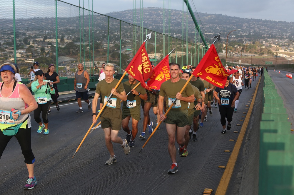 Marines “Conquer the Bridge” During L.A. Fleet Week
