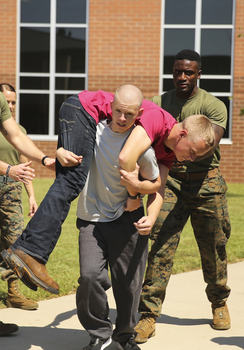 Meet the Marines: High schoolers take on fitness test