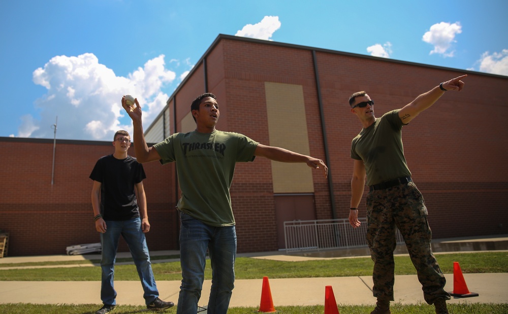 DVIDS Images Meet The Marines High Schoolers Take On Fitness Test dvids-images-meet-the-marines-high-schoolers-take-on-fitness-test