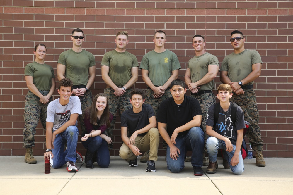 Meet the Marines: High schoolers take on fitness test
