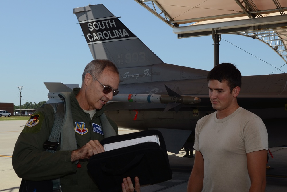 Lt. Gen. R. Scott Williams visits the SCANG