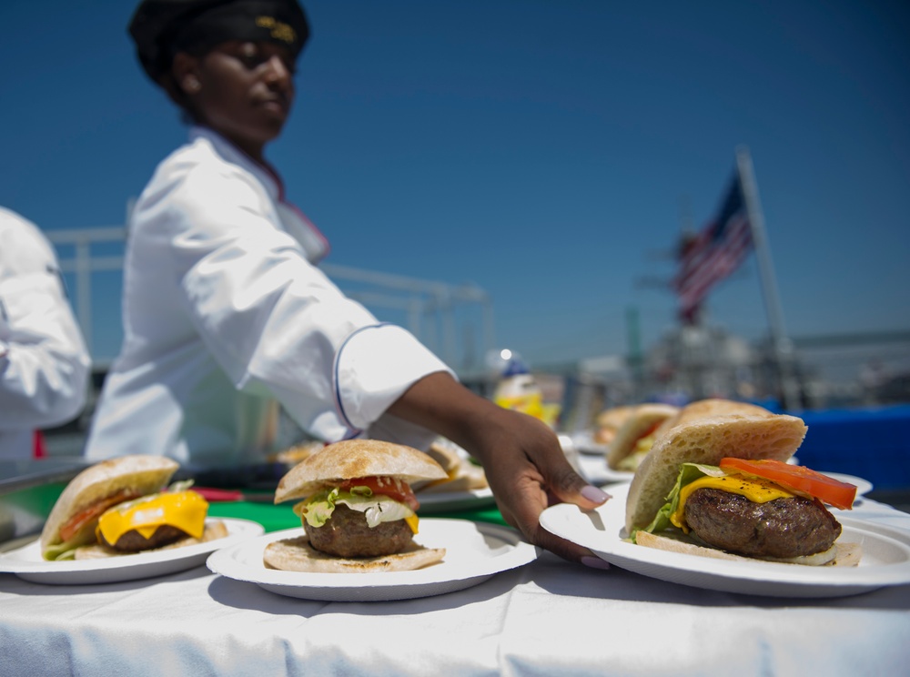 Service Members Compete in 'Galley Wars' during LA Fleet Week 2016