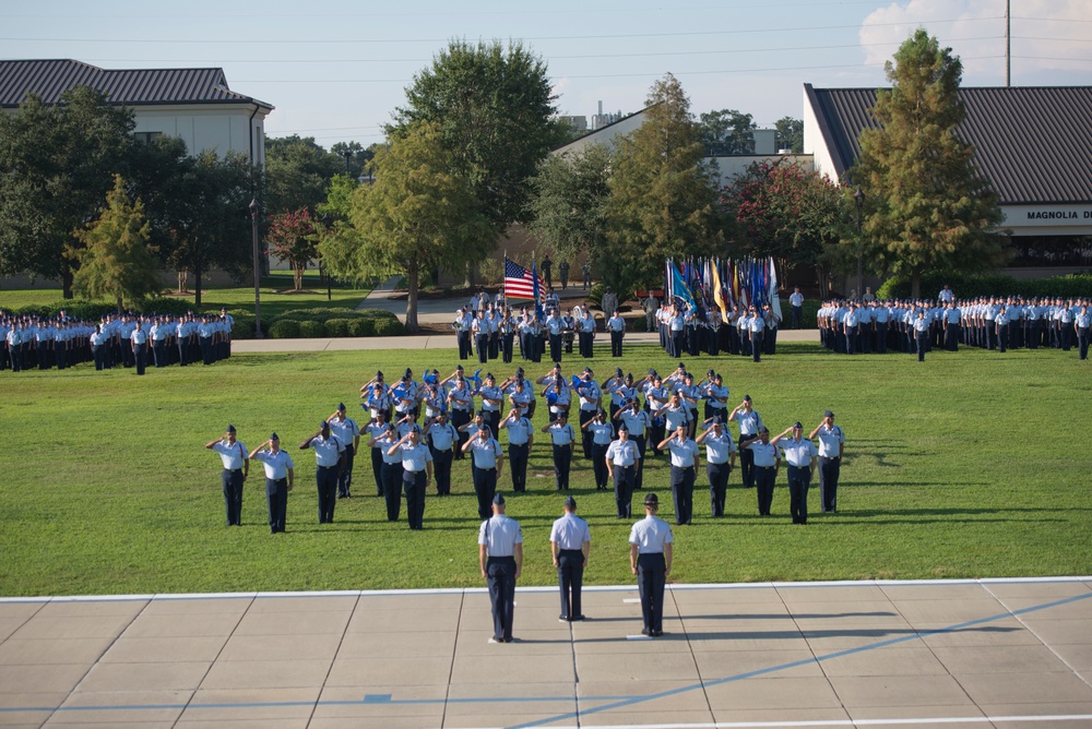 Maj. Gen. LaBrutta takes command of 2nd Air Force