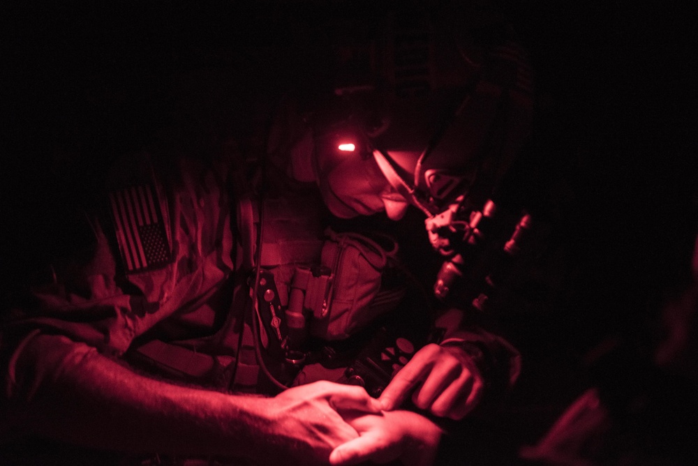 Airmen from the 1st SOSS test their medical skills onboard a CV-22