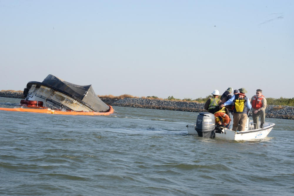 Coast Guard and partnership agencies assess the Spirit of Sacramento