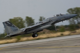 Bulgaria, US commence joint air policing