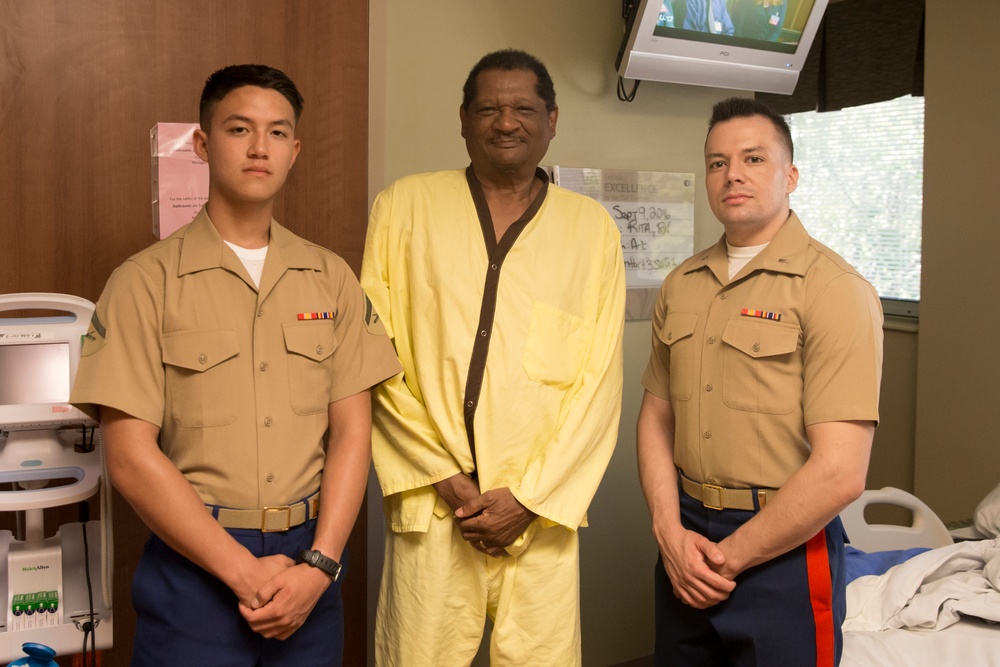 Marines Visit Veterans