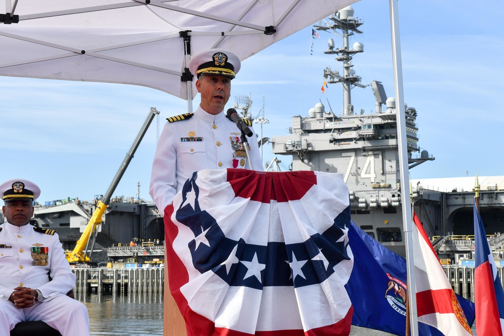 Naval Base Kitsap holds Change of Command