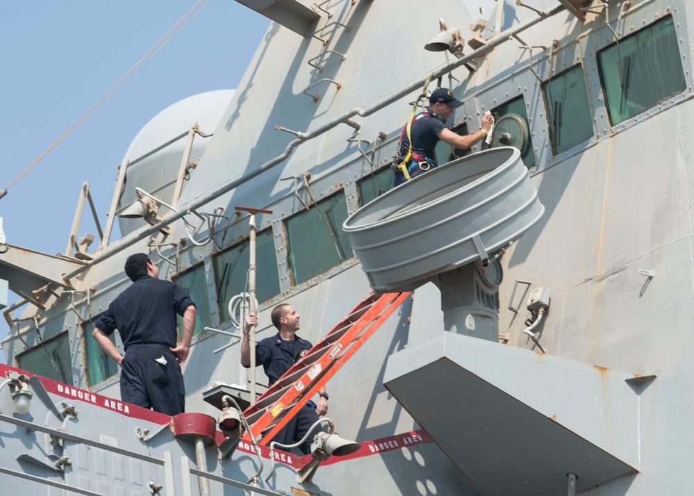 USS STOUT (DDG 55) DEPLOYMENT 2016