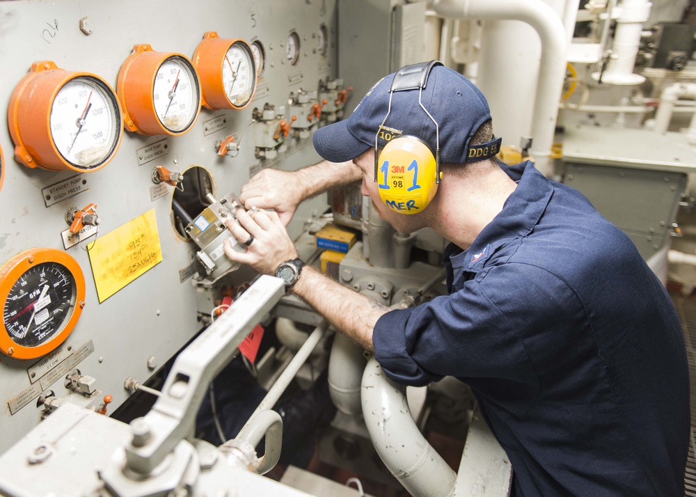 USS STOUT (DDG 55) DEPLOYMENT 2016