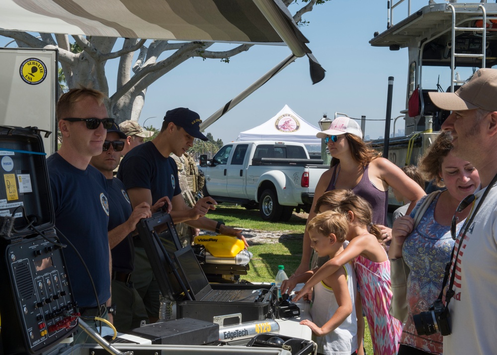 Static Displays at San Diego Fleet Week 2016