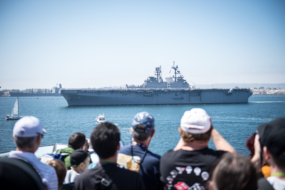 San Diego Fleet Week Sea and Air Parade 2016
