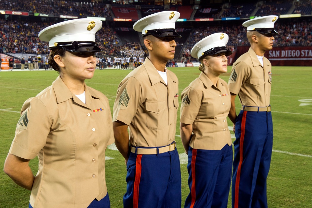 Marines Recognized at Collegiate Football Game During San Diego Fleet Week 2016