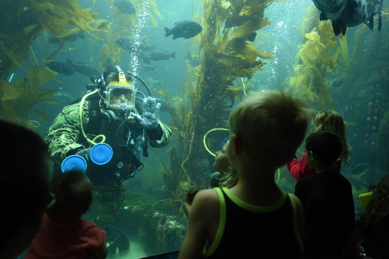 EOD Diver Presentation at Birch Aquarium During San Diego Fleet Week 2016