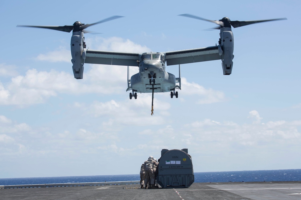 22nd MEU Marines Lift Harrier Engine from Wasp to Big Horn